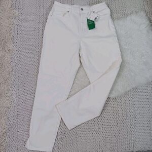 NWT H&M Women's High Waisted Straight Leg White Jeans Size 10